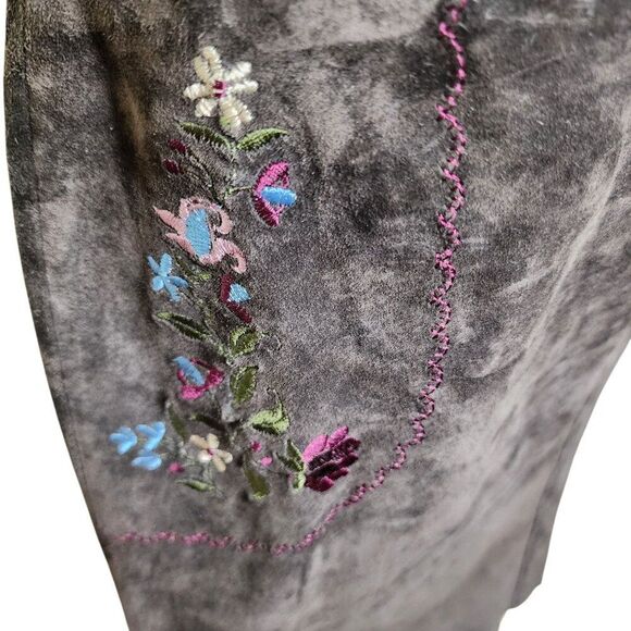 Vintage Y2K INC International Embroidered Suede A Line Skirt Womens 10 Brown - Picture 3 of 9